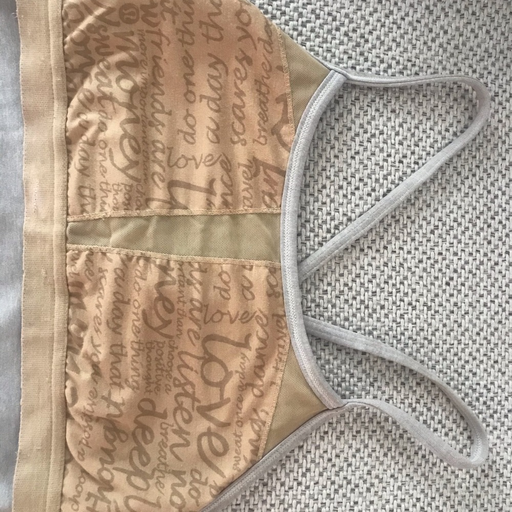 Lululemon grey stretchy tank - Picture 4 of 4